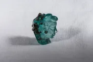 Carved emerald head (NMNH G10226-00)::11070845