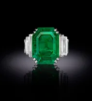 Maximillian Emerald Ring (NMNH G5024)::11201634