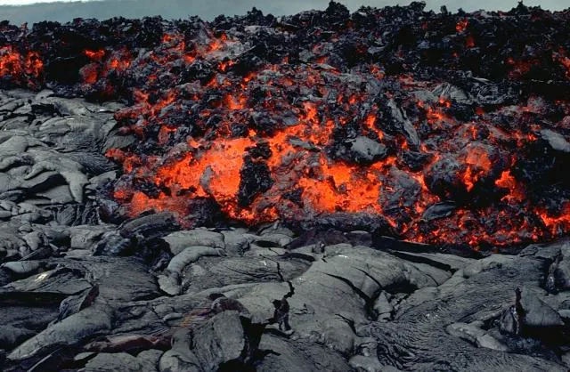 Laeapuki aa flow from Kilauea volcano